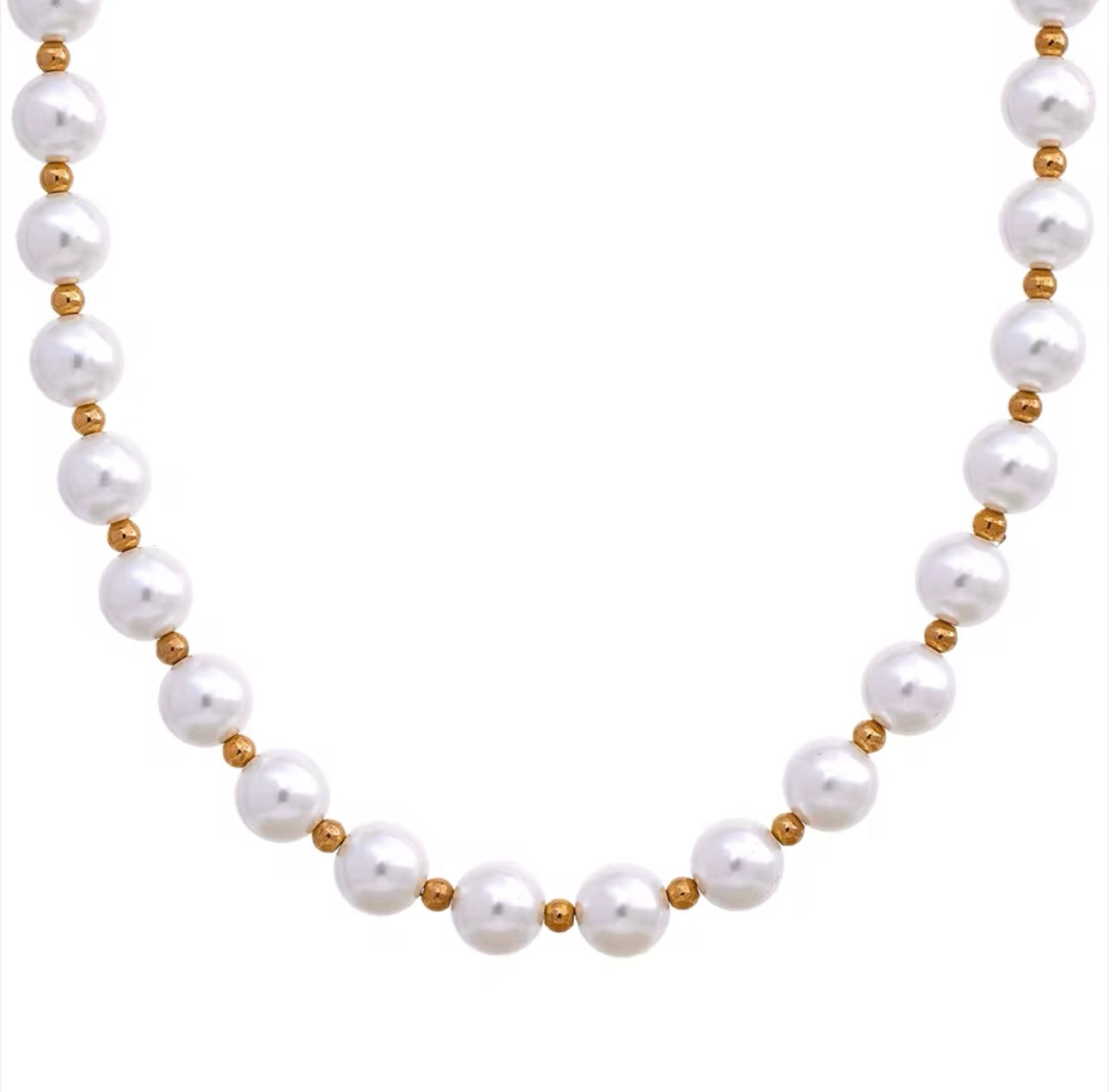 Lilia Pearl Necklace